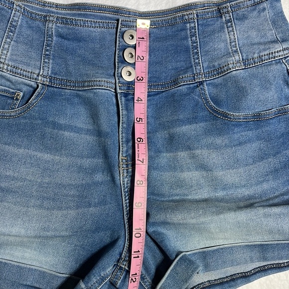NOBO ultra high-rise Jean shorts size 15 - Picture 5 of 6